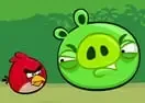 Jogar Angry Birds Kick Piggies