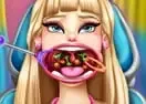 Jogar Barbie Throat Doctor
