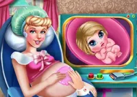 Jogar Cinderella Pregnant Check-up