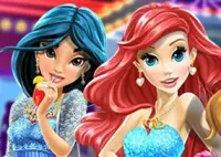 Jogar Disney Princess Prom Dress Up