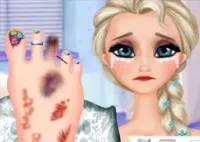 Jogar Elsa Foot Injured