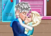 Jogar Elsa Jack College Kissing