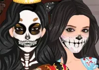 Jogar Kardashians Spooky Makeup