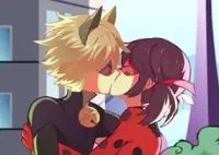 Jogar Ladybug Miraculous Kiss