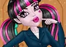 Office Style Draculaura