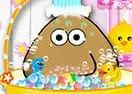 Pou Takes A Shower