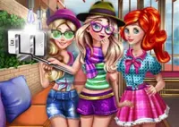 Princesses Hipster Selfie