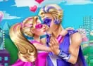 Super Barbie Kissing