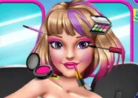 Jogar Super Hero Make Up Salon
